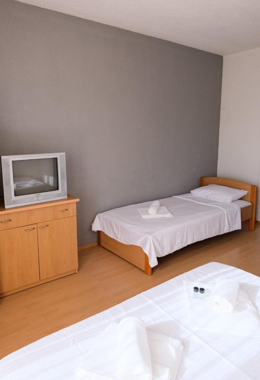 Hotel Ariston Struga Eksteriør billede